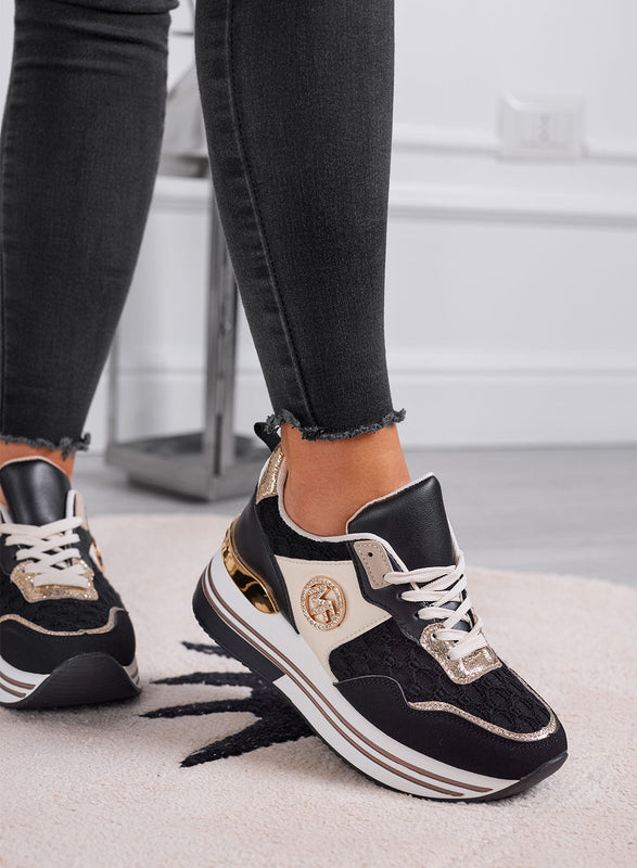 WALKER - Zapatillas de mujer negras con detalles dorados y suela gruesa