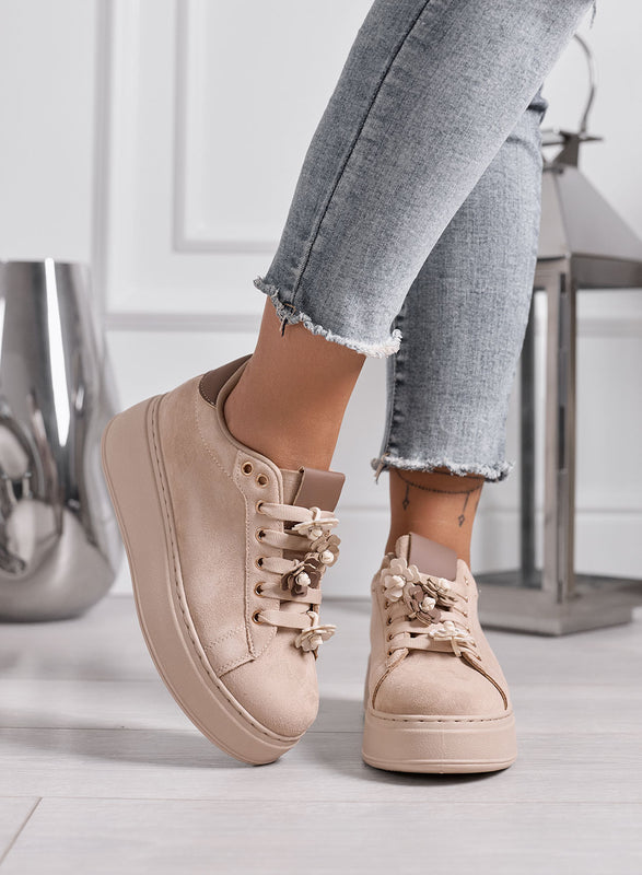 PAIGE - Sneakers donna beige con fiori sui lacci