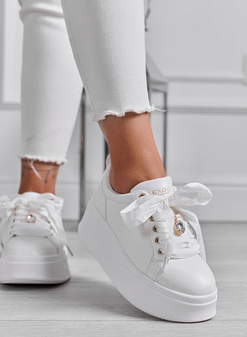 MANDY - Sneakers donna Alexoo bianche con fiocco e gioiello