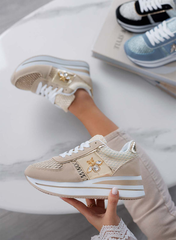 MOORE - Zapatillas beige con malla transpirable y detalle de abeja joya