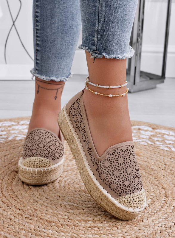 Espadrilles brodées couleur boue avec semelle compensée
