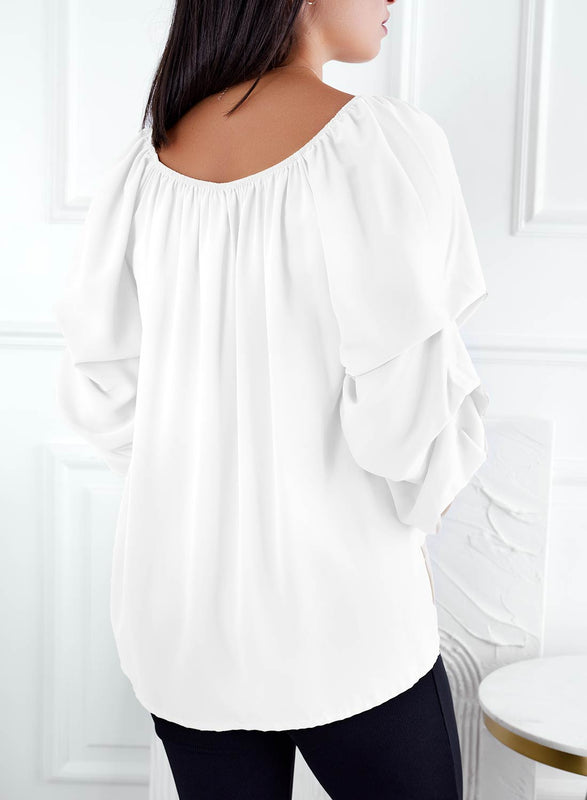 Blusa blanca con mangas fruncidas