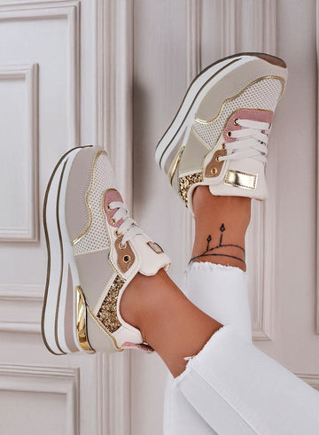 VALDA - Zapatillas beige con detalles de glitter dorado