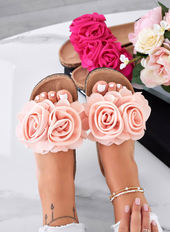 SUMMER - Light pink slide sandals with applied flowers