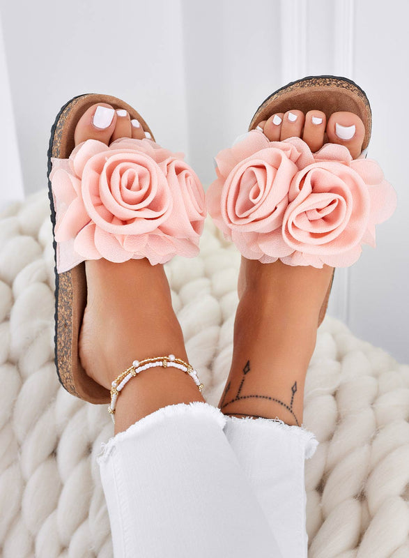 SUMMER - Light pink slide sandals with applied flowers