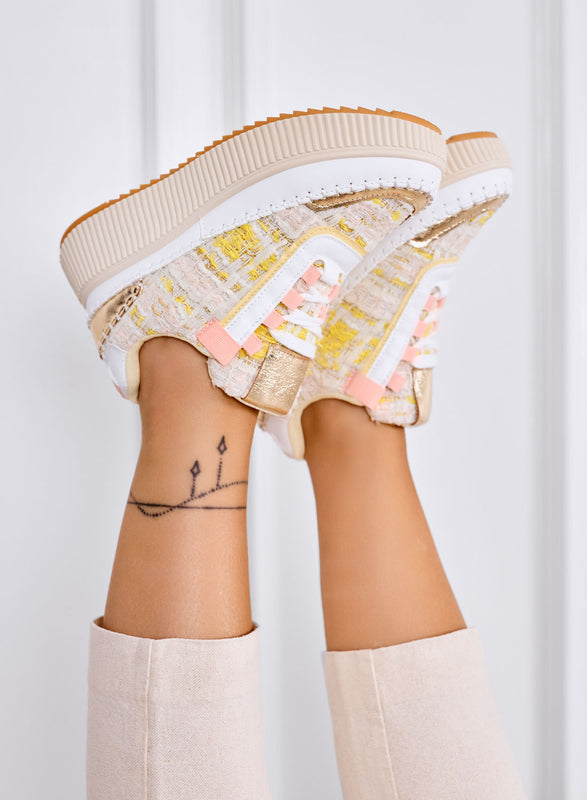 DAFNE - Zapatillas beige con plataforma en tweed amarillo y detalles dorados