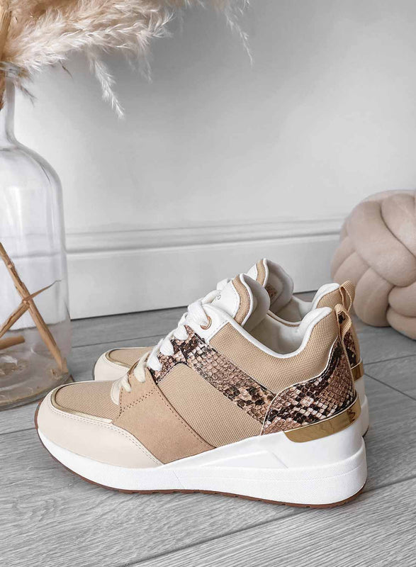 ILIZIA - Zapatillas beige con cuna alexoo