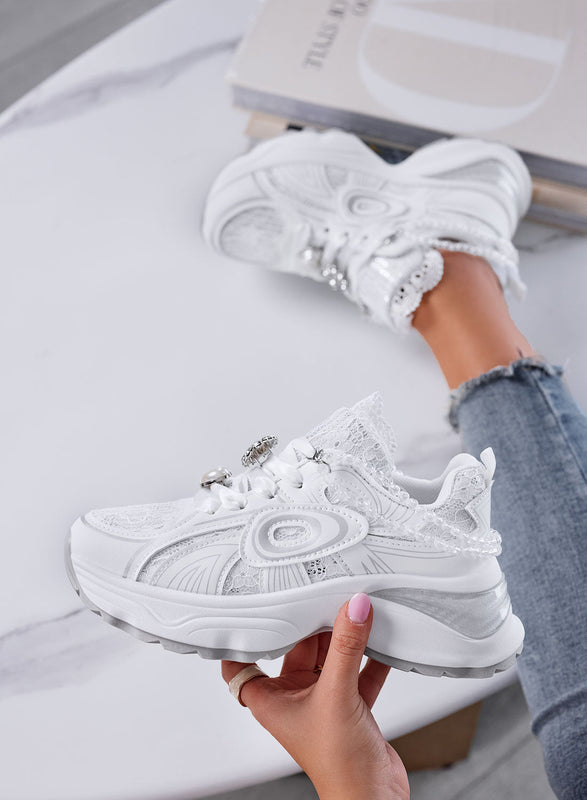 GABRIELLA - Zapatillas blancas con encaje y accesorios