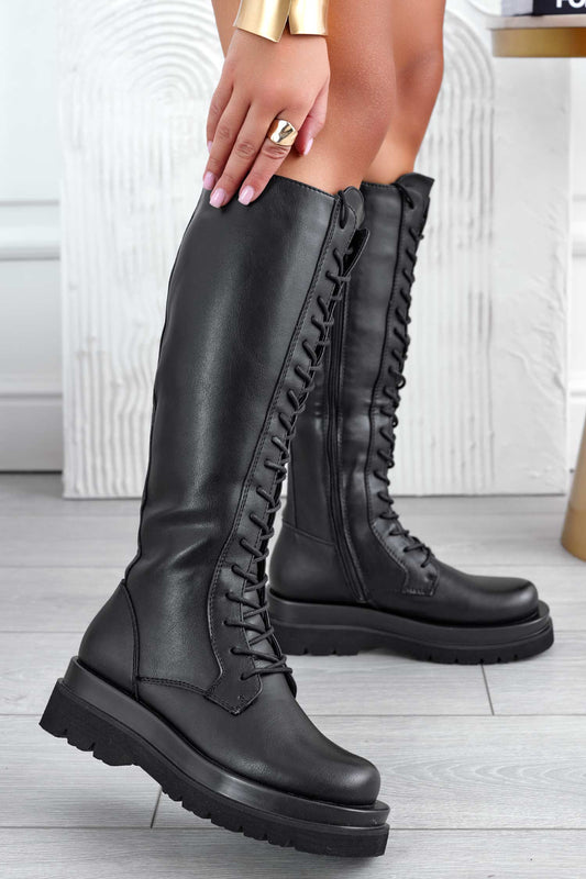 Bottes noires style militaire avec lacets