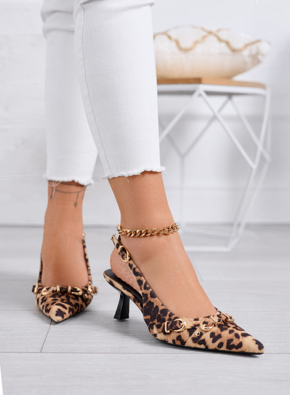 TASHA - Décolleté de animal print slingback con tacón bajo y cadena dorada