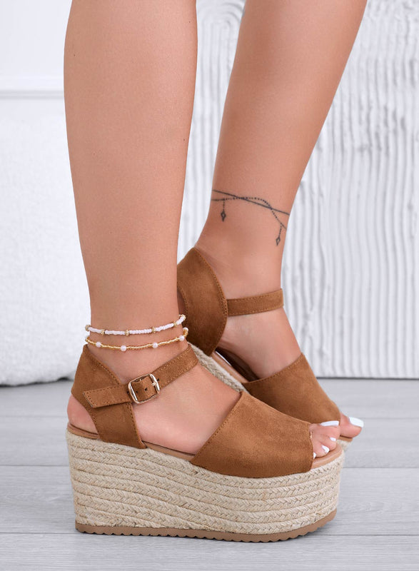 ROXIE - Sandalias alpargatas con cuña en ante camel