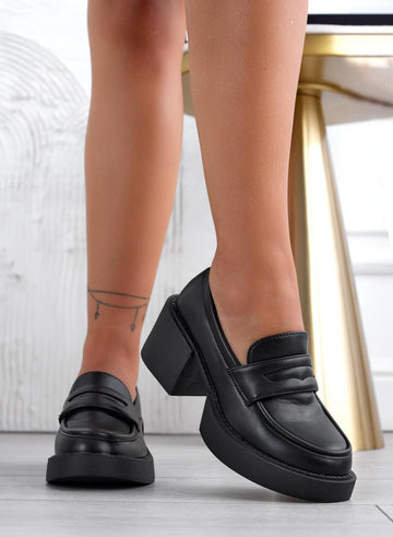 LINDY - Black French loafers with square heel