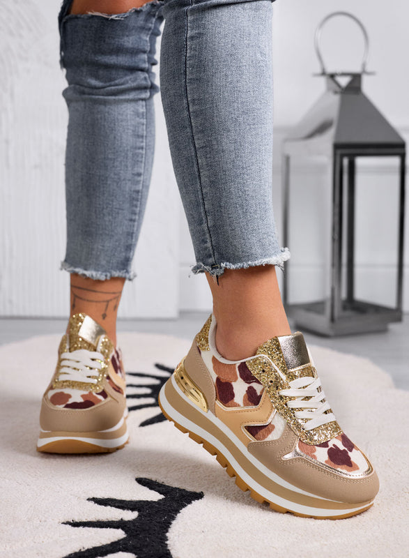 DIXON - Zapatillas para mujer en color moca con glitter dorado y detalles animal print