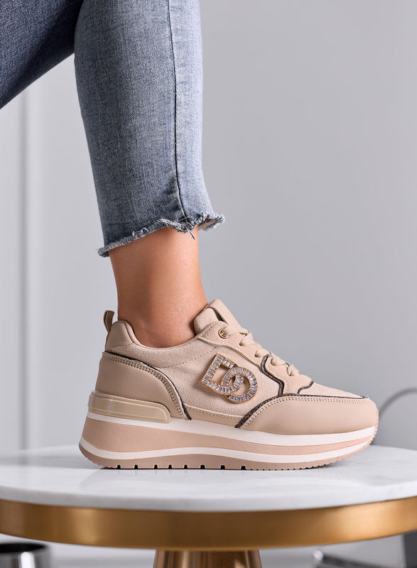 OTTAVIA - Sneakers Beige con Zeppa e Dettaglio Gioiello