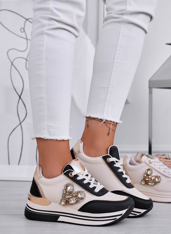 ABBY - Zapatillas negras con joya de corazón y plataforma