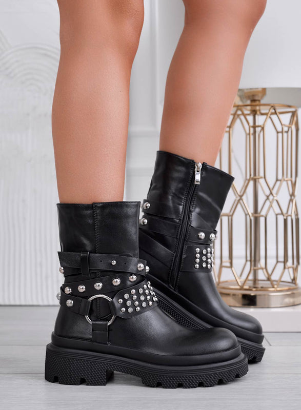 KELSIE - Botas biker negras con tachuelas plateadas