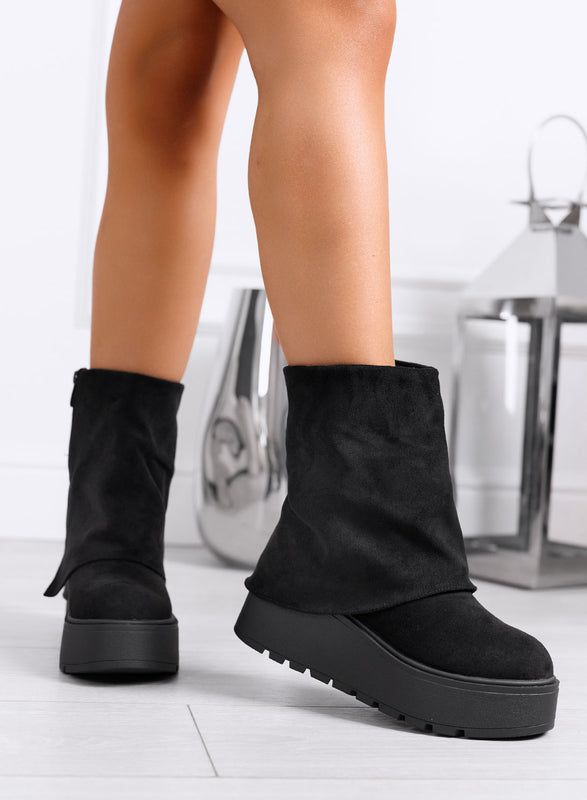TIBERIA - Black suede ankle boots with cuff and wedge