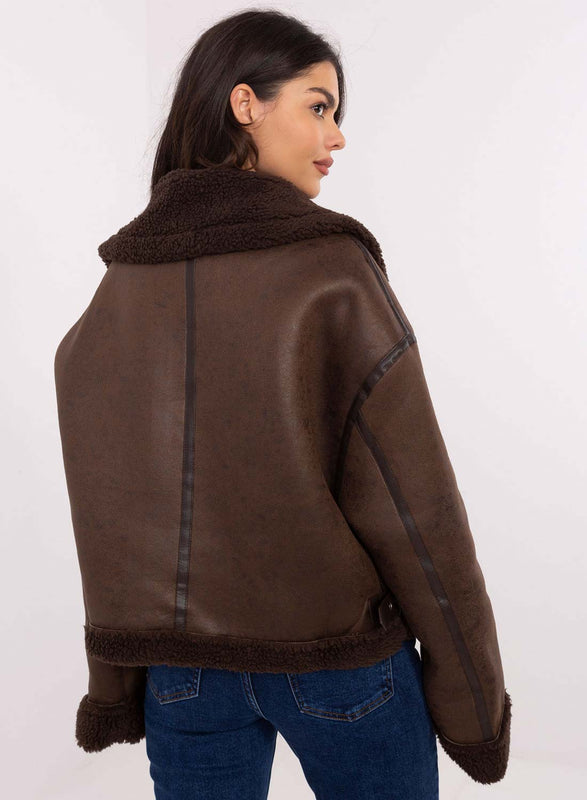 Chaqueta de borrego marrón con eco-piel
