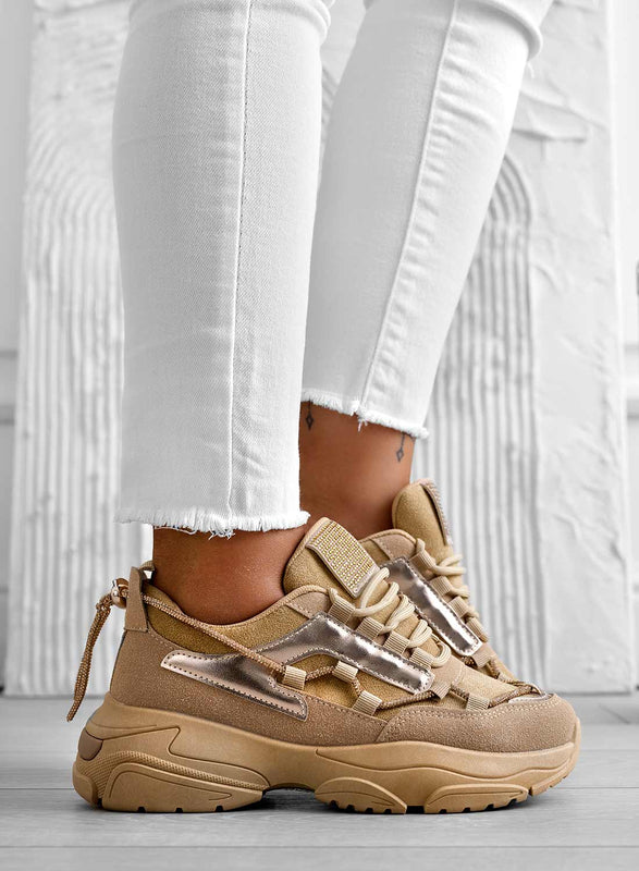 Baskets couleur boue avec semelle épaisse et strass
