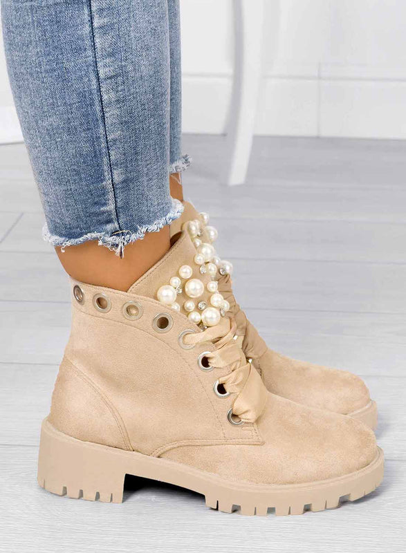 LEANNA - Botines Alexoo beige planos con perlas y pedrería