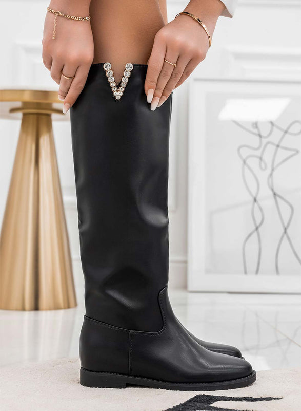 ANGIE - Botas negras con cuña interna y aplicación de joyas