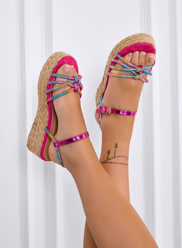 DULCE - Alpargatas fucsia con bandas joya