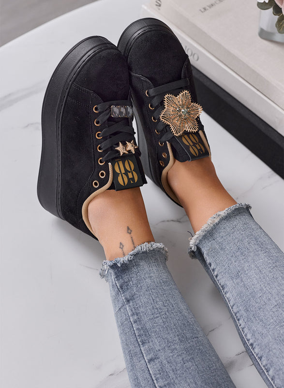 GRACE - Sneakers Donna nere con Applicazione Gioiello e Suola Platform