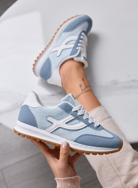 MONICA - Powder blue sneakers with white inserts and laces