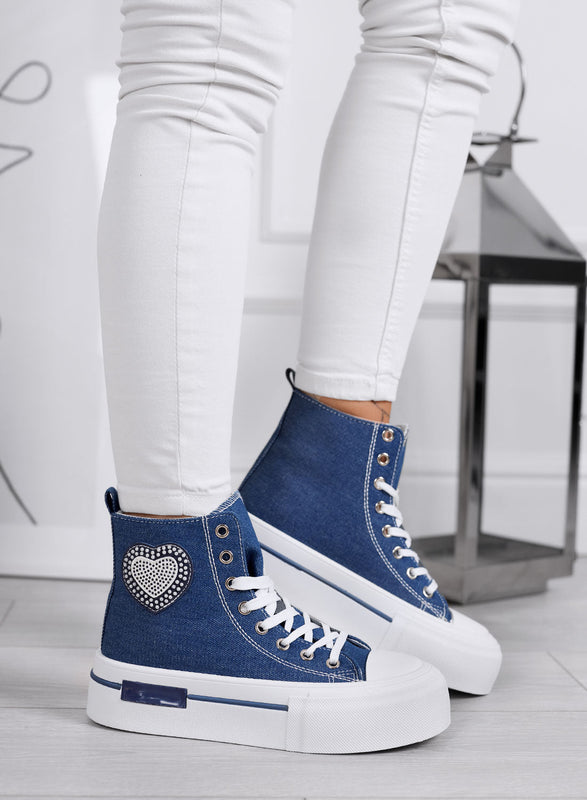 LARA - Zapatillas altas azul con suela platform y aplicación de corazón