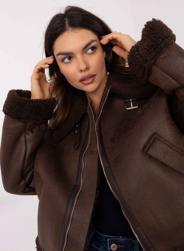Chaqueta de borrego marrón con eco-piel