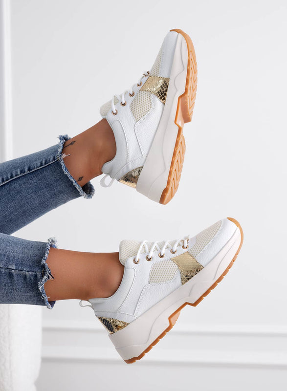Zapatillas Alexoo blancas perforadas con detalles dorados