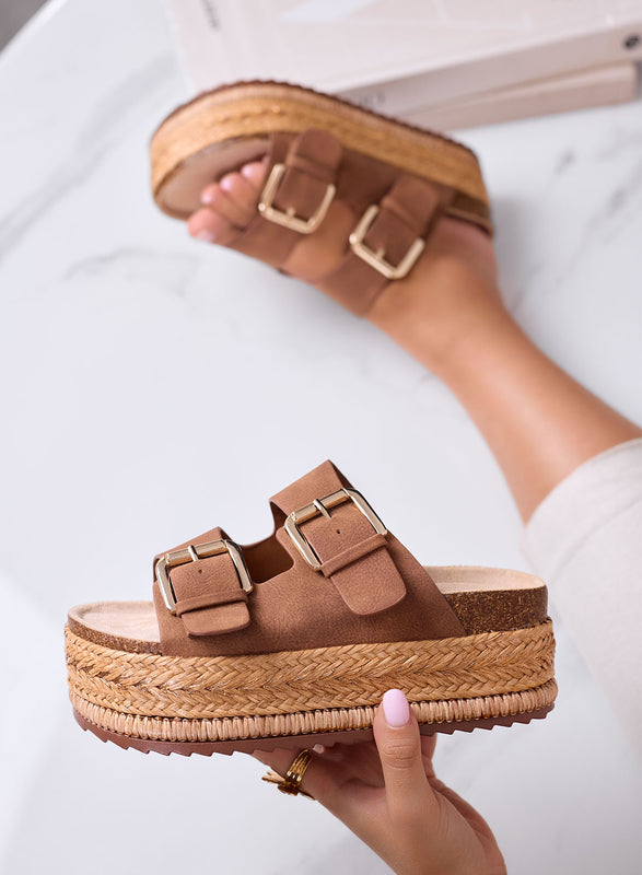 DANIEL - Sandalias marrones tipo chancla con plataforma, doble hebilla y suela de cuerda