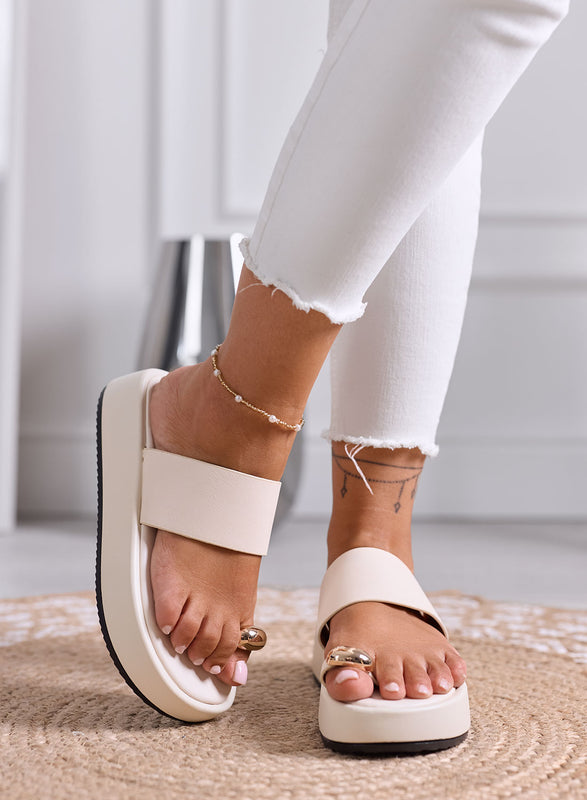 JUDITH - Cream Platform Flip-Flop Sandals