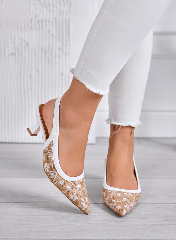 REMY - Zapatos destalonados beige de punta con bordado blanco y tacón bajo de 7 cm