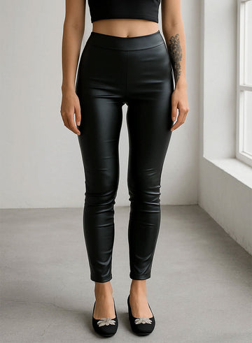 Leggings nero in finta pelle