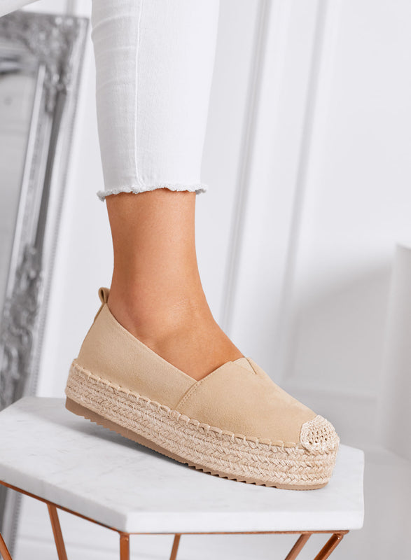 MAGDA - Alpargatas de plataforma beige con punta de crochet y suela de cuerda