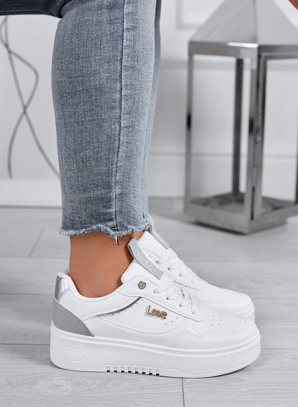 SHINE - Zapatillas blancas con detalles grises y la inscripción Love