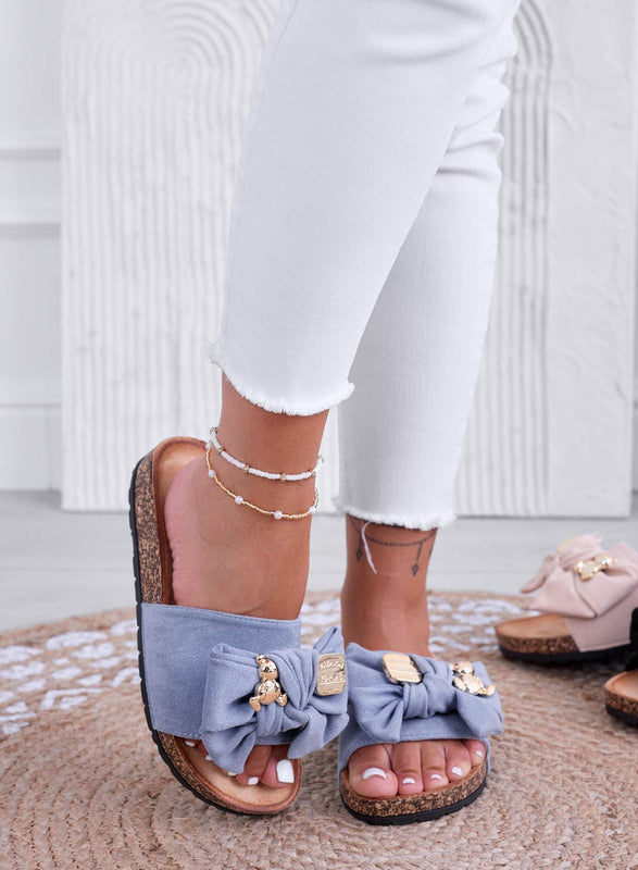 MARINA - Light blue slide sandals with bow and gold teddy