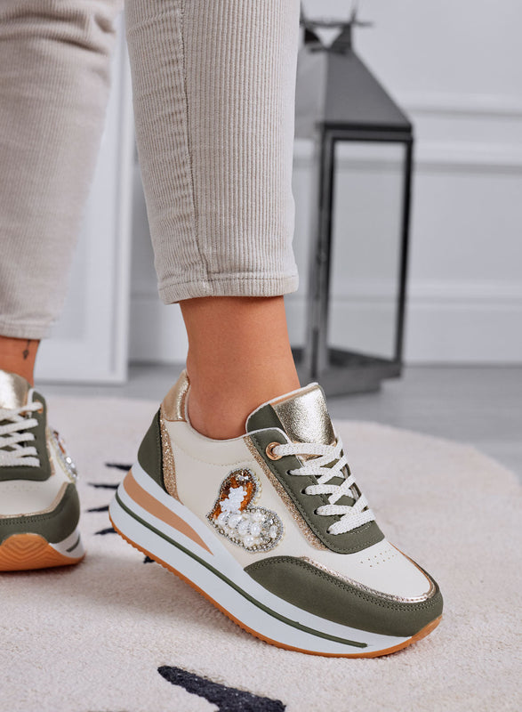 LORELLA - Zapatillas verdes con aplicación de joya en forma de corazón