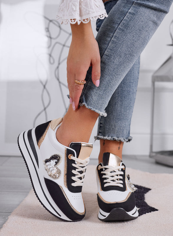 LORELLA - Zapatillas negras con aplicación de joya en forma de corazón