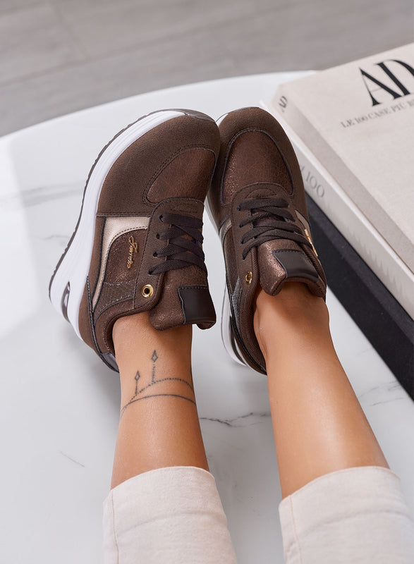 HOLLY - Sneakers Donna Marroni con Zeppa e Dettagli oro