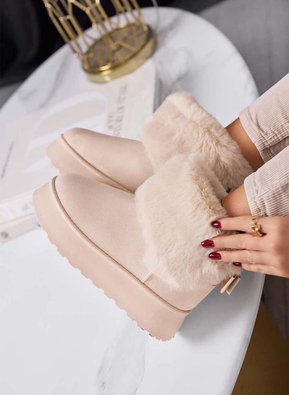 LIAA - Women's beige ankle boots padded with soft fur