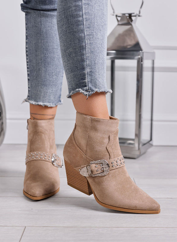 CAMILLA - Stivaletti Donna Beige Texani con Borchie e Tacco Largo