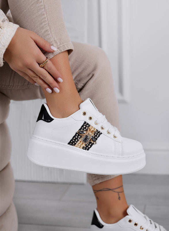 NELSON - Zapatillas blancas con detalle de abeja joya e inserciones negras
