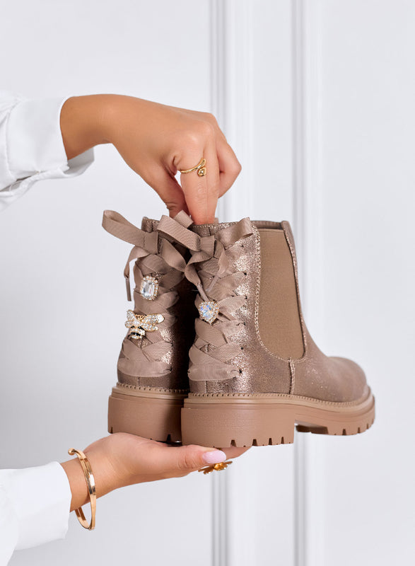 DANIELA - Stivaletti Anfibi bronzo con fiocco e dettagli gioiello sul retro