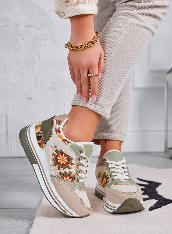 SUSY - Zapatillas verdes con insertos bordados