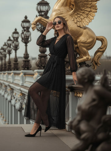 Robe longue noire en voile avec paillettes