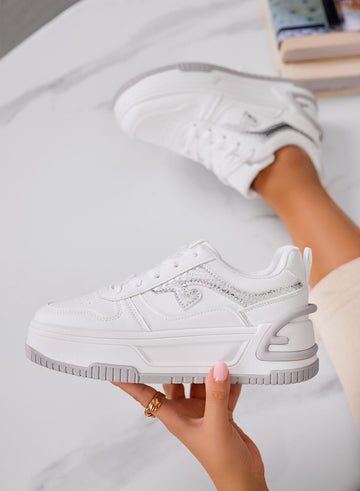 BRIGIDA - Zapatillas blancas con plataforma y detalles metalizados plateados