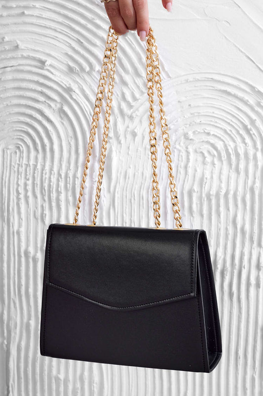 Bolso clutch negro B217 con cadena dorada