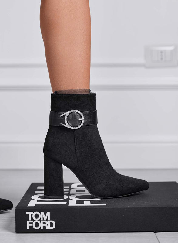 CLARK - Botines negros con tacón ancho y hebilla de strass